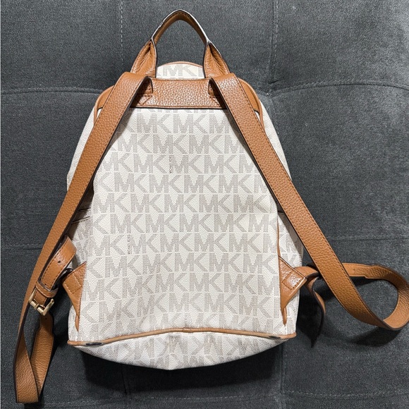 Michael Kors Abbey Medium Studded Pebbled Leather Backpack - Picture 2 of 10